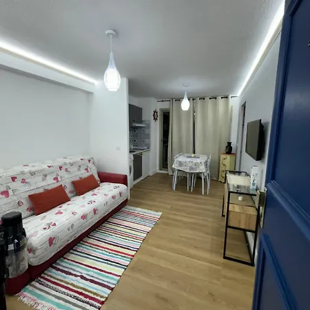 30m2 Juan Les Pins 公寓